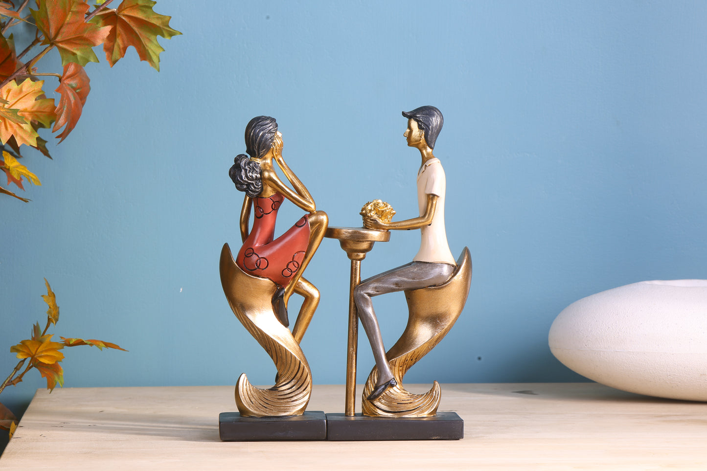 Date Night Bliss – Romantic Couple Showpiece