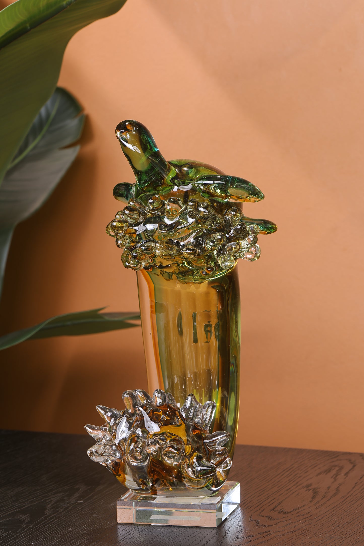 Turtle of the Tides Crystal Sculpture Home Decor Goodluck Figurine - Green