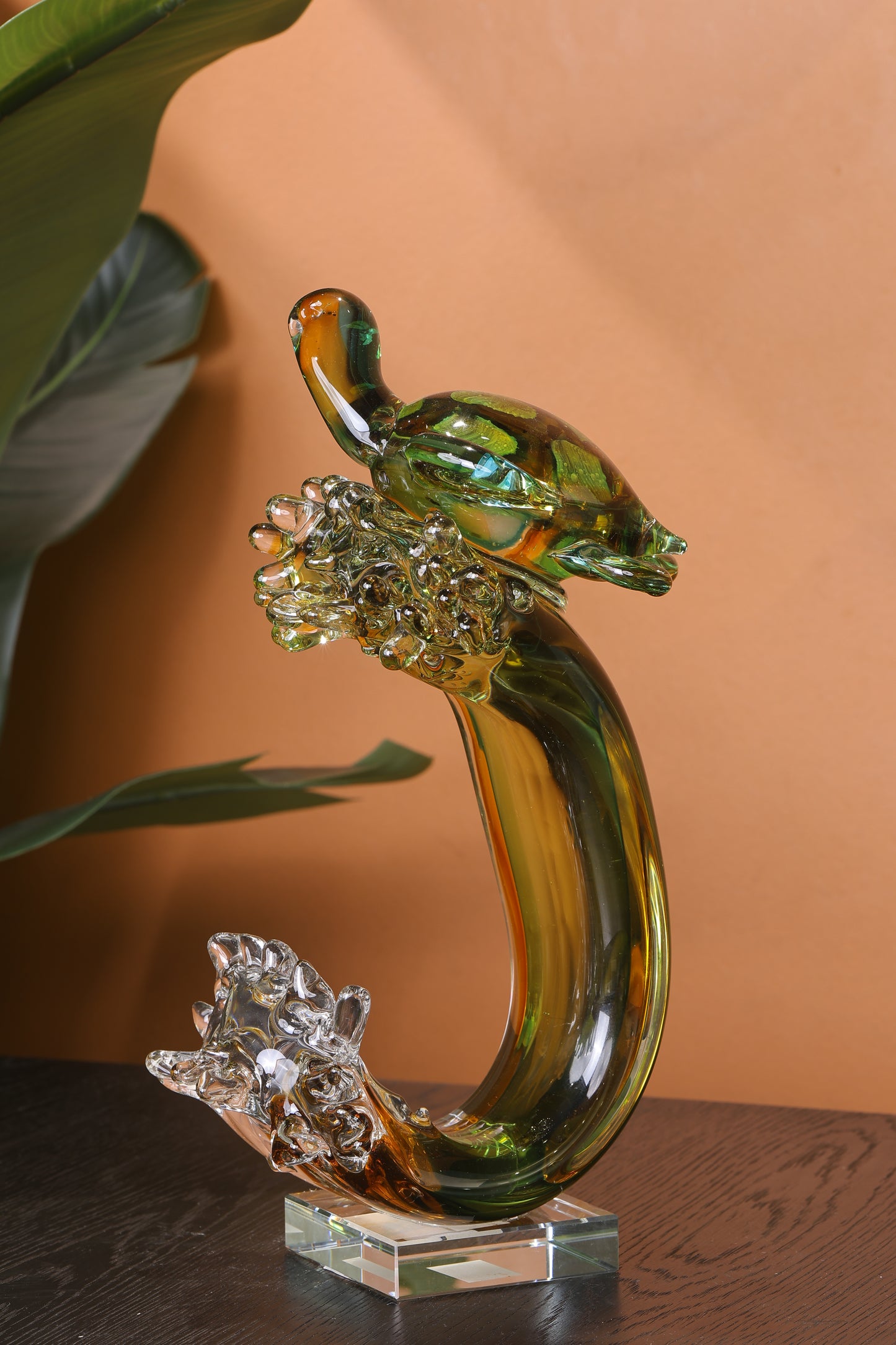 Turtle of the Tides Crystal Sculpture Home Decor Goodluck Figurine - Green