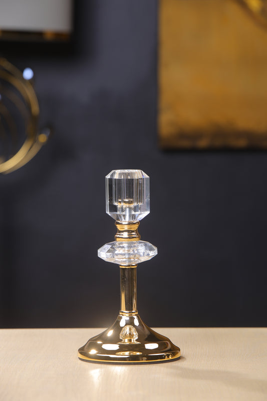 Glamorous Gold Candle Holder for Dining and Events