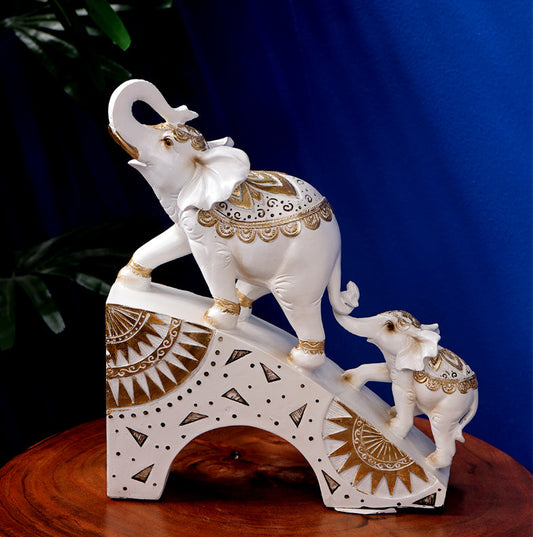 Cute Elephant Sculpture Decor Showpiece