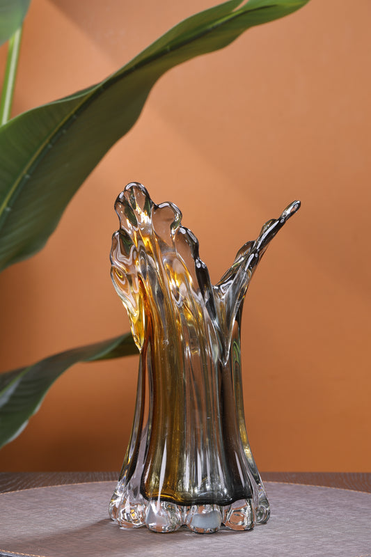 Crystal wave vase for artistic display