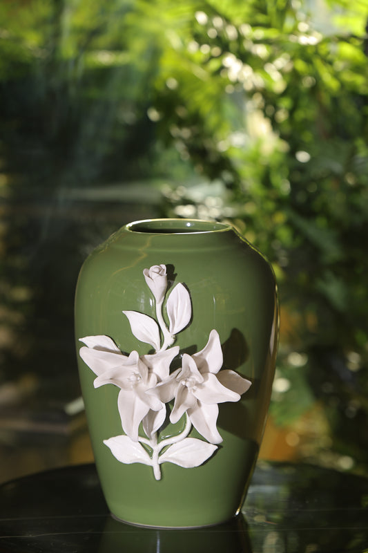 Artisanal Ceramic Flower Vase for Bohemian Spaces