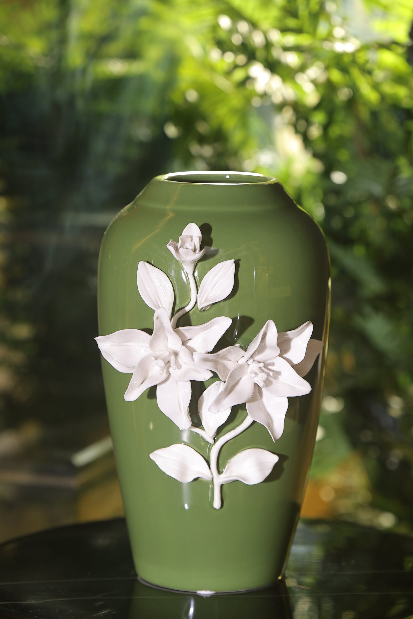 Modern Porcelain Flower Vase for Contemporary Spaces