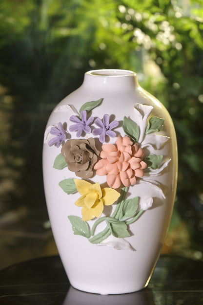 Decorative ceramic Flower Vase for Tabletop